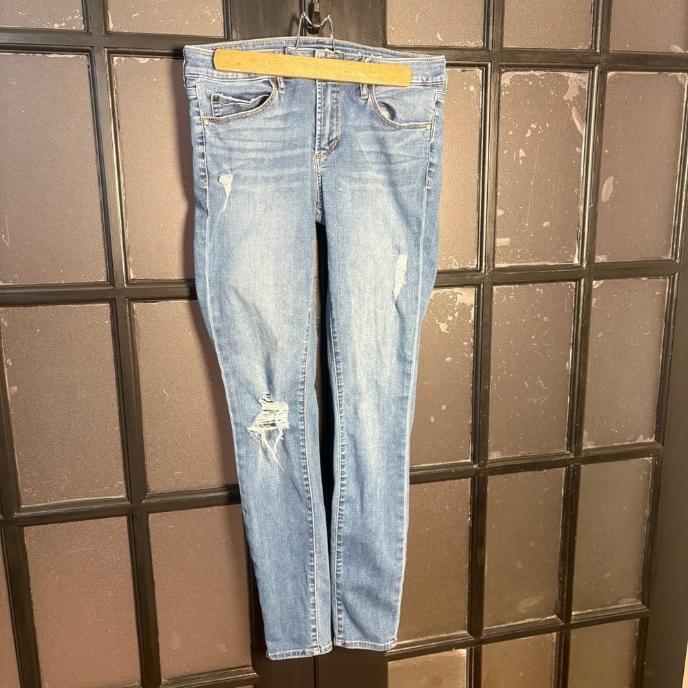 Articles of Society Size 28 Distressed Skinny Jeans Light Wash Stretch Denim